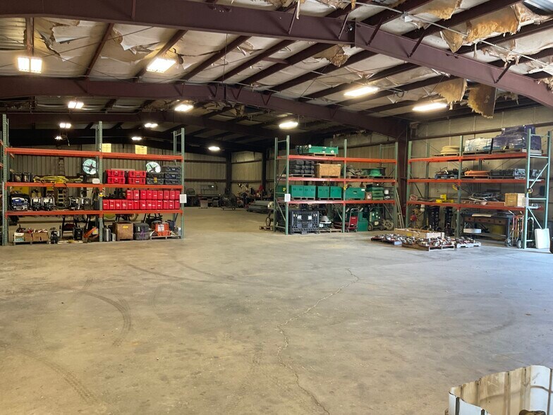 More Photos Of 119 Rocky Rd, Saltillo Industrial For Sale