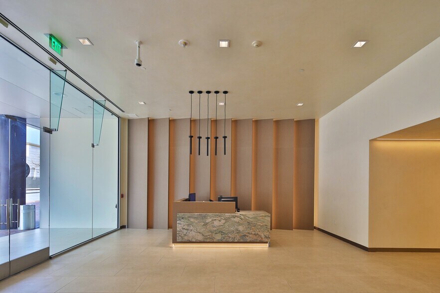 More Photos Of 70 S Lake Ave, Pasadena Office For Lease
