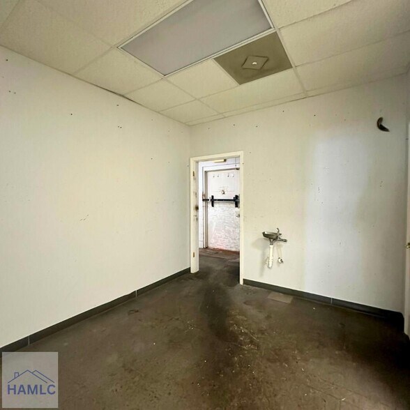 More Photos Of 103 E General Screven Way, Hinesville Unknown For Lease