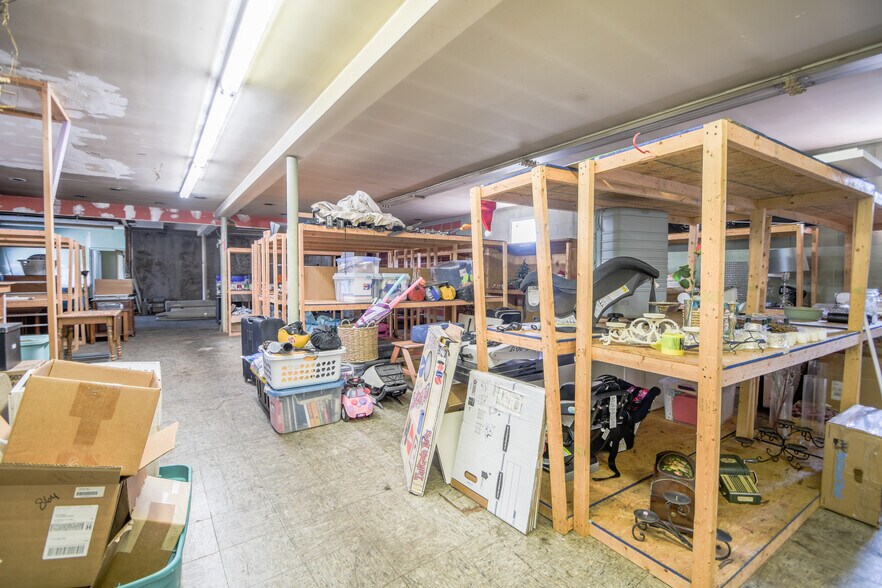 More Photos Of 82 Main St, Pennsburg General Retail For Sale
