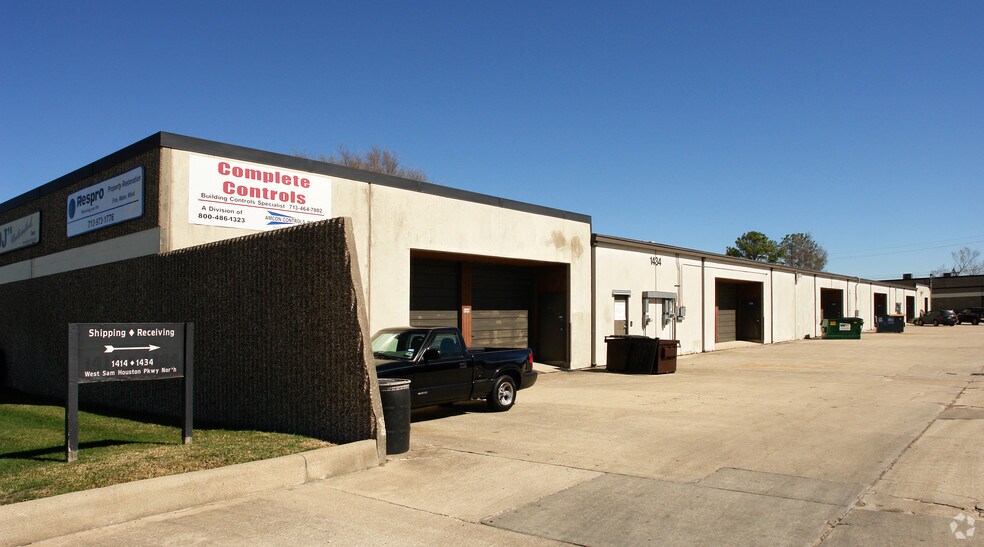 More Photos Of 10661 Haddington Dr, Houston Unknown For Lease