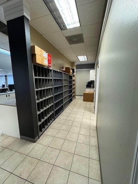 More Photos Of 1917 US Highway 27 N, Sebring Storefront For Sale