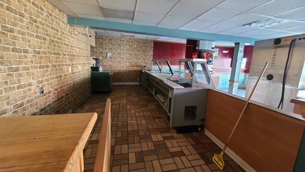 More Photos Of 74 N Main St, Jewett City Storefront Retail Residential For Lease