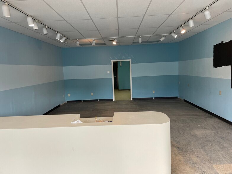 More Photos Of 502-524 Long Pond Rd, Greece Unknown For Lease