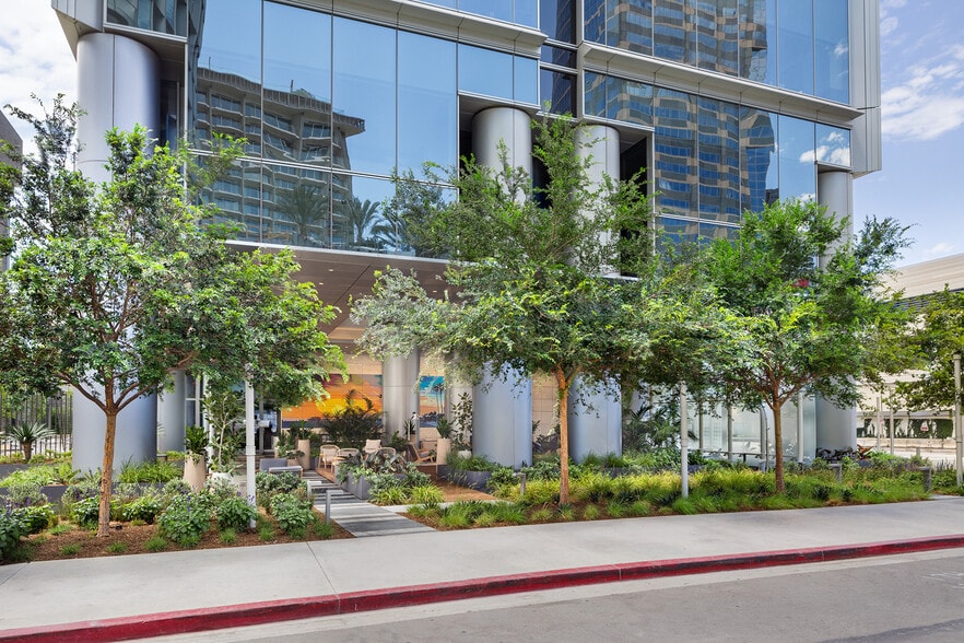 More Photos Of 10250 Constellation Blvd, Los Angeles Office For Lease