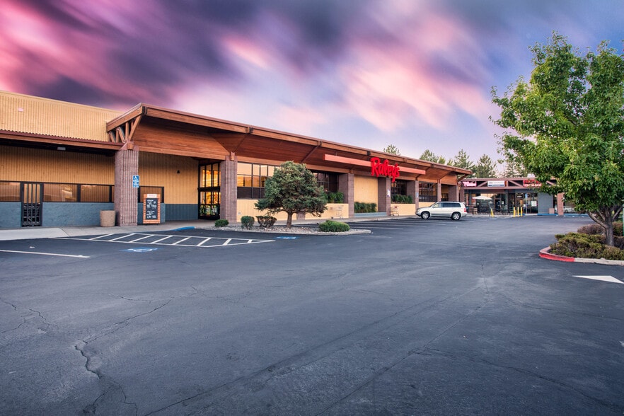 More Photos Of 3310-3380 S McCarran Blvd, Reno General Retail For Lease