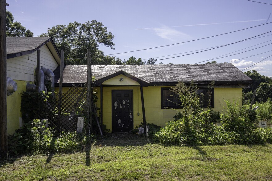 More Photos Of 41 County Road 115, Abbeville Flex For Sale
