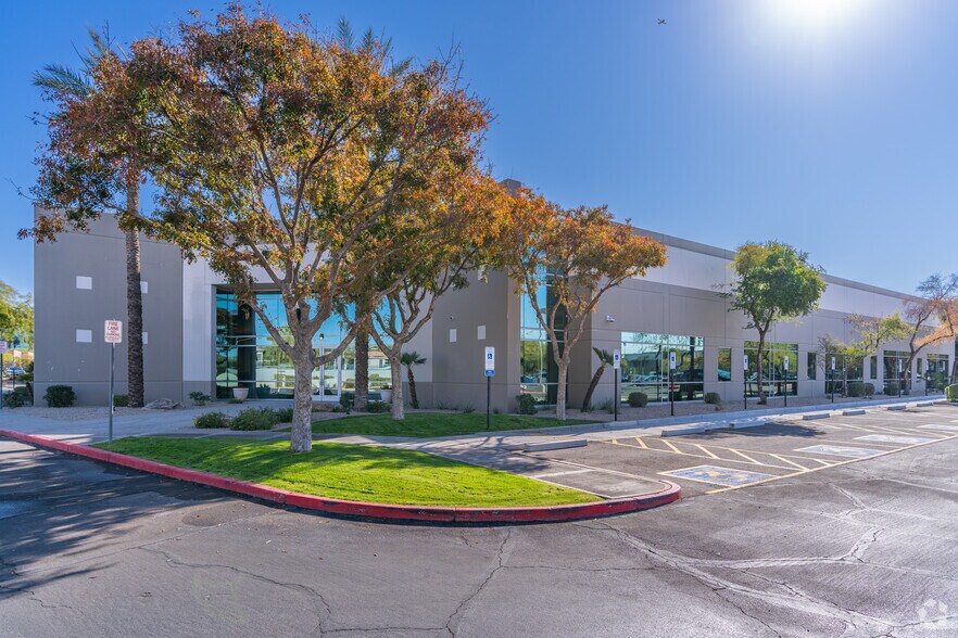 More Photos Of 20401 N 29th Ave, Phoenix Medical For Lease