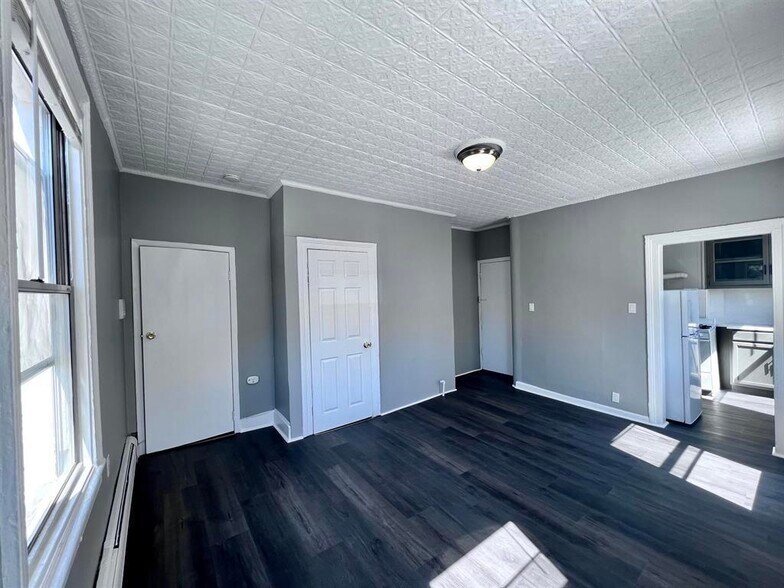 More Photos Of 200 Bergenline Ave, Union City Apartments For Sale