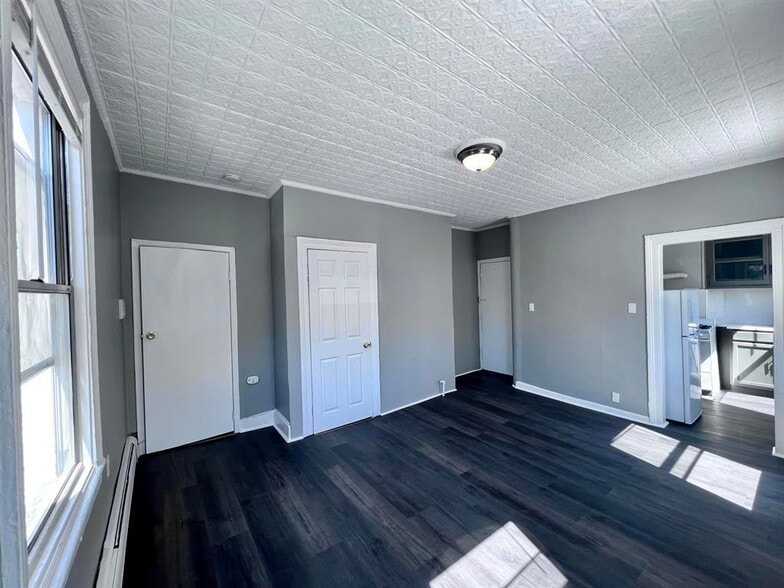 More Photos Of 200 Bergenline Ave, Union City Multifamily For Sale