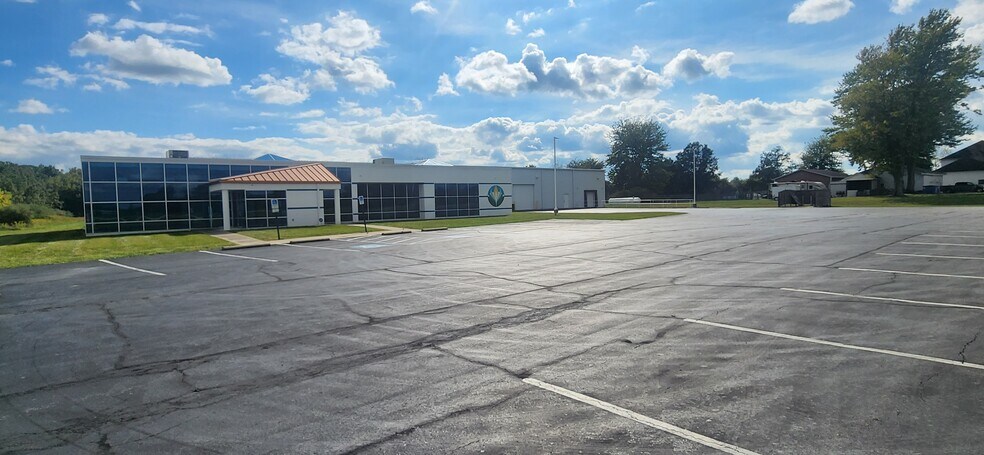 More Photos Of 42109 SR 18, Wellington Manufacturing For Sale