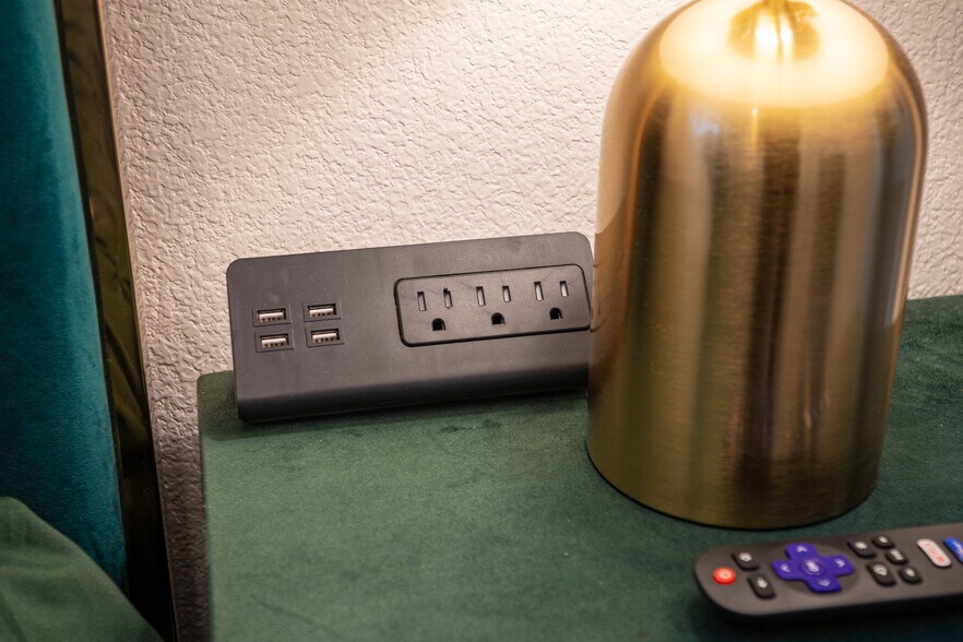 More Photos Of 1305 S 16th St, Las Vegas Specialty For Sale