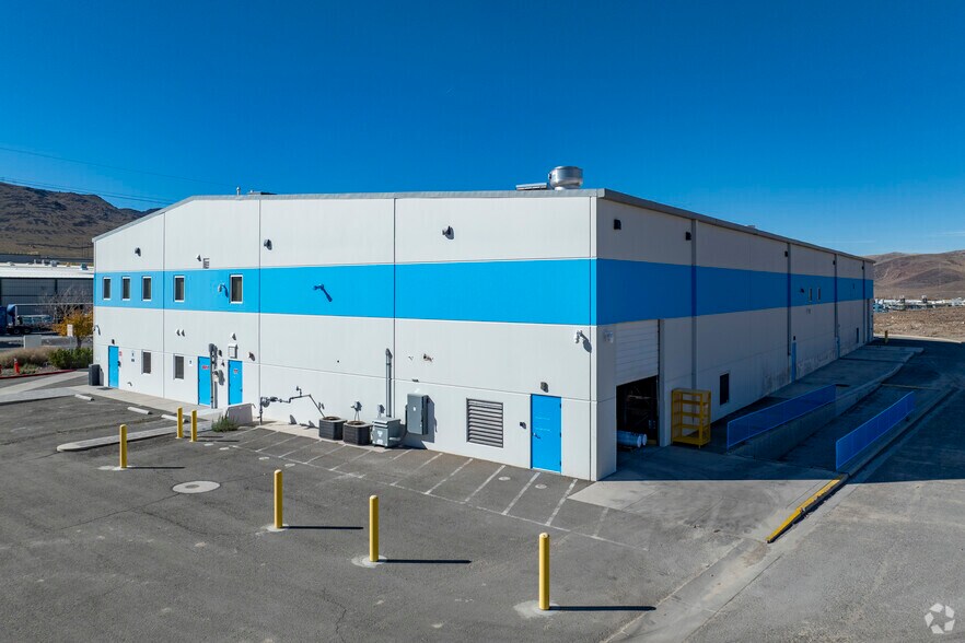 More Photos Of 2999 Waltham Way, Sparks Distribution For Sale