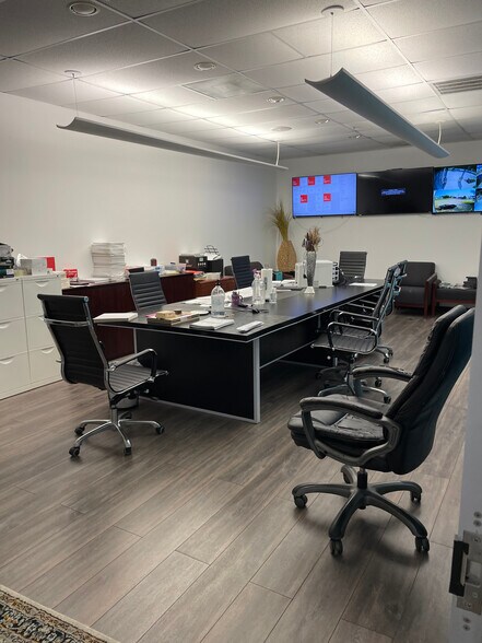 More Photos Of 10302 Mula Rd, Stafford Warehouse For Sale