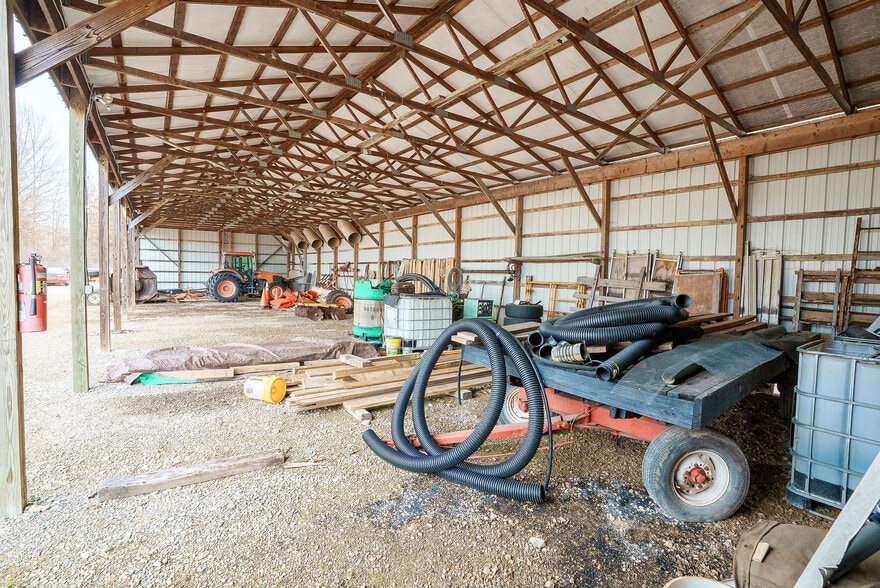 More Photos Of 167 Mill Run, Waverly Warehouse For Sale