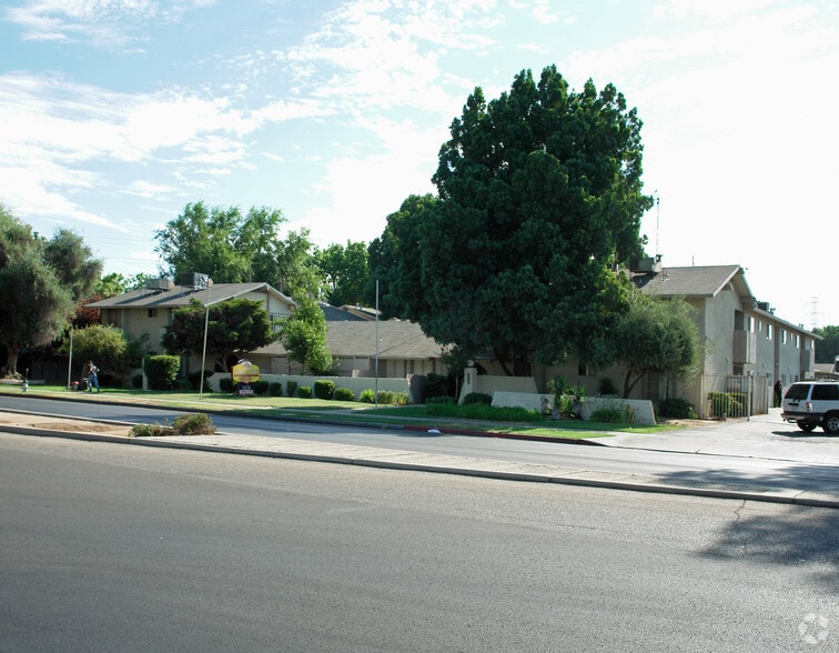 More Photos Of 3420 N 1st St, Fresno Apartments For Sale