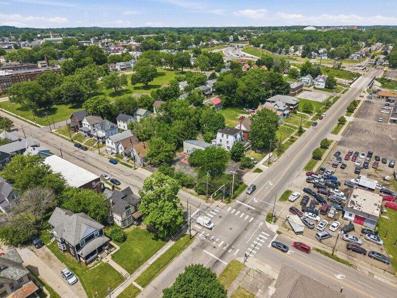 More Photos Of 255 Dueber Ave SW, Canton Medical For Sale