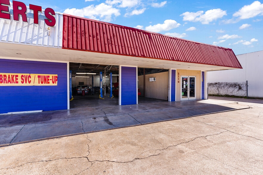 More Photos Of 2116 Fry Rd, Houston Auto Repair For Sale