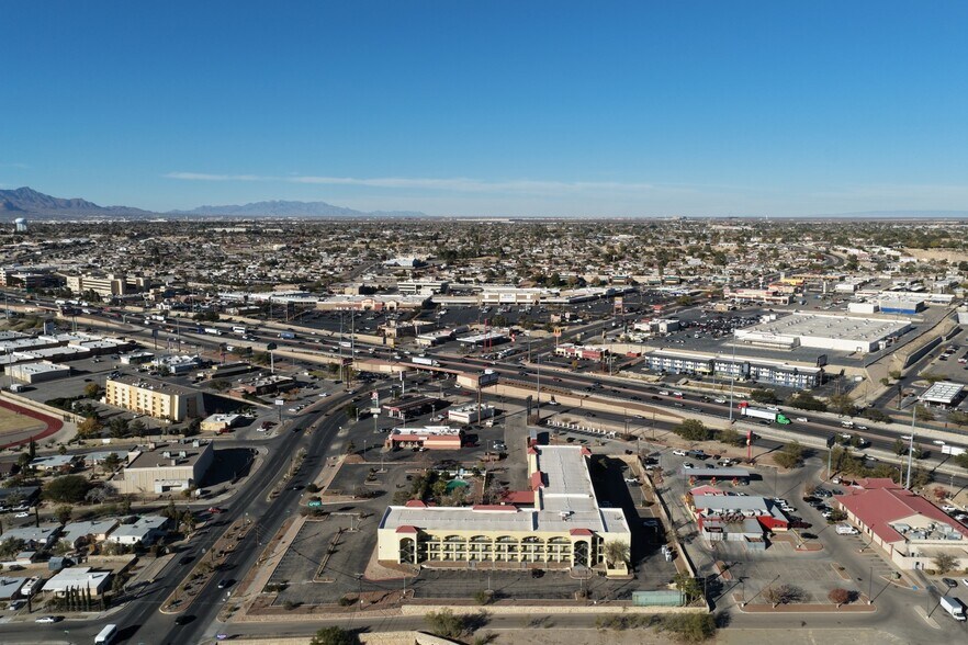 More Photos Of 900 N Yarbrough Dr, El Paso Hotel For Sale