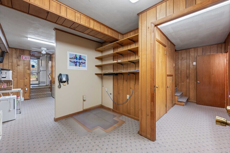 More Photos Of 123 W Main St, Trappe Medical For Sale