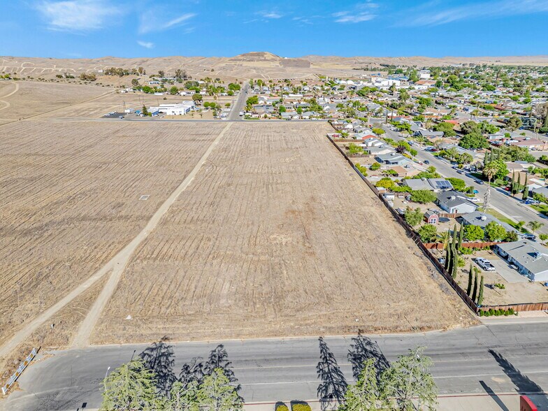 More Photos Of 613 1st ave, Avenal Land For Sale