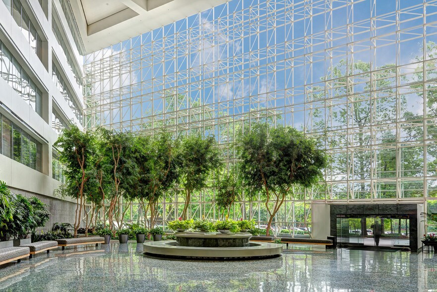 More Photos Of 4170 Ashford Dunwoody Rd NE, Atlanta Office For Lease