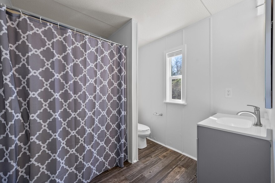 More Photos Of 9572 Hwy 41 W, Pink Hill Land For Sale