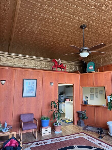 More Photos Of 113 Washington St, Hart Office For Sale