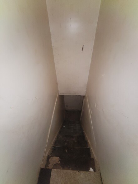 More Photos Of 1823 W 8th St, Muncie Multifamily For Sale