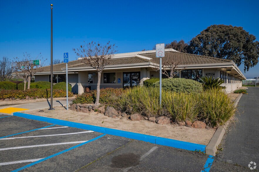 Primary Photo Of 5000 Marsh Dr, Concord Office For Lease