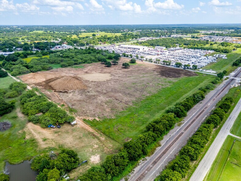 More Photos Of 200 Indian Hills Rd, Joshua Land For Sale