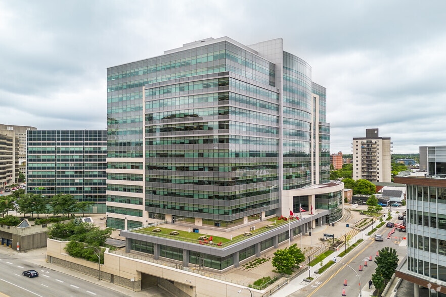 More Photos Of 30 Rue Victoria, Gatineau Office For Lease