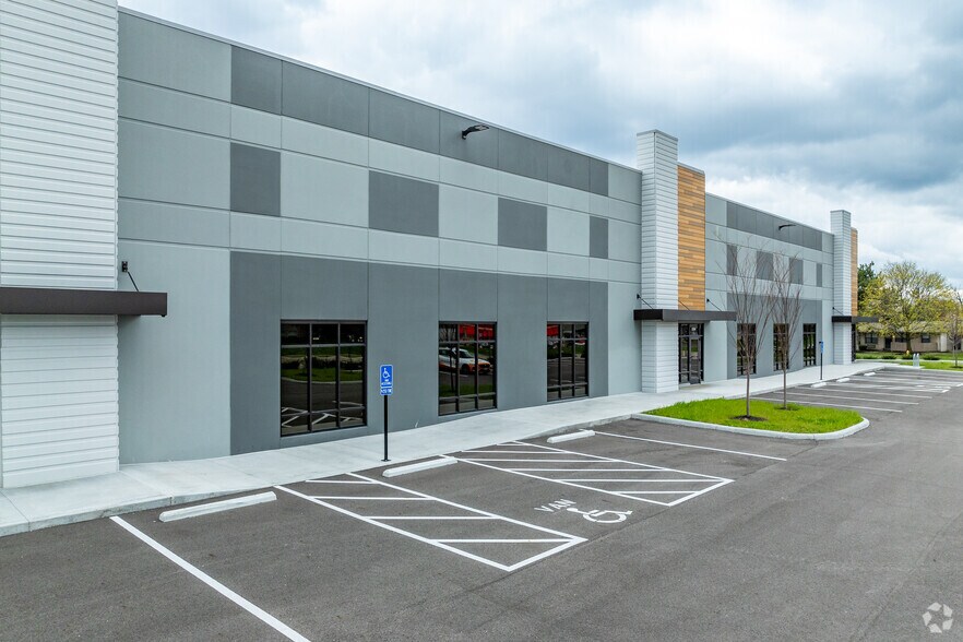 More Photos Of 1274 N Wilson Rd, Columbus Warehouse For Lease