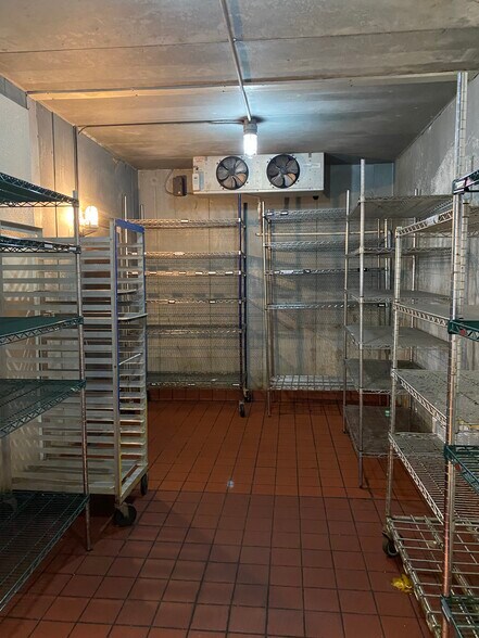 More Photos Of 200 Sheffield Dr, Delmont Restaurant For Lease