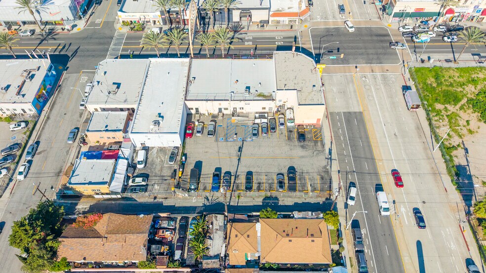 More Photos Of 4630 Whittier Blvd, Los Angeles General Retail For Sale