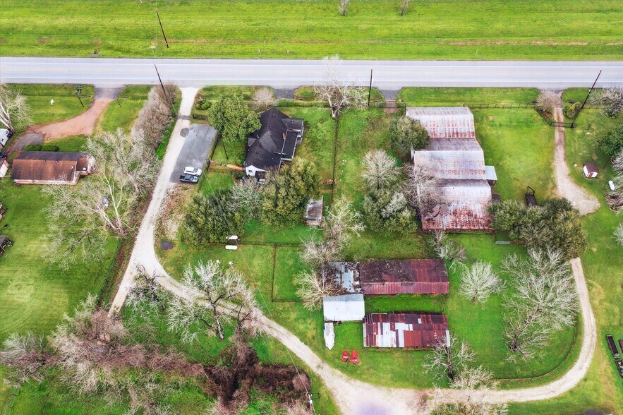 More Photos Of 35119 FM 1093, Simonton Office For Lease