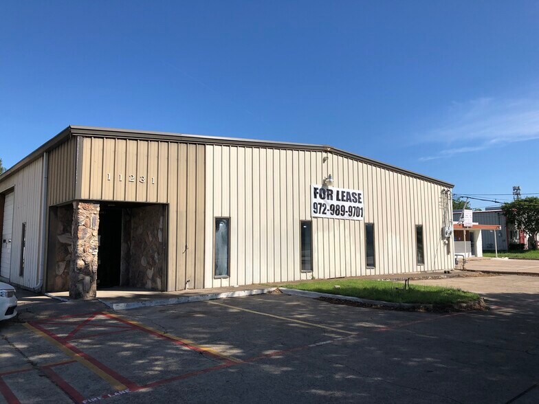 More Photos Of , Dallas General Retail For Sale