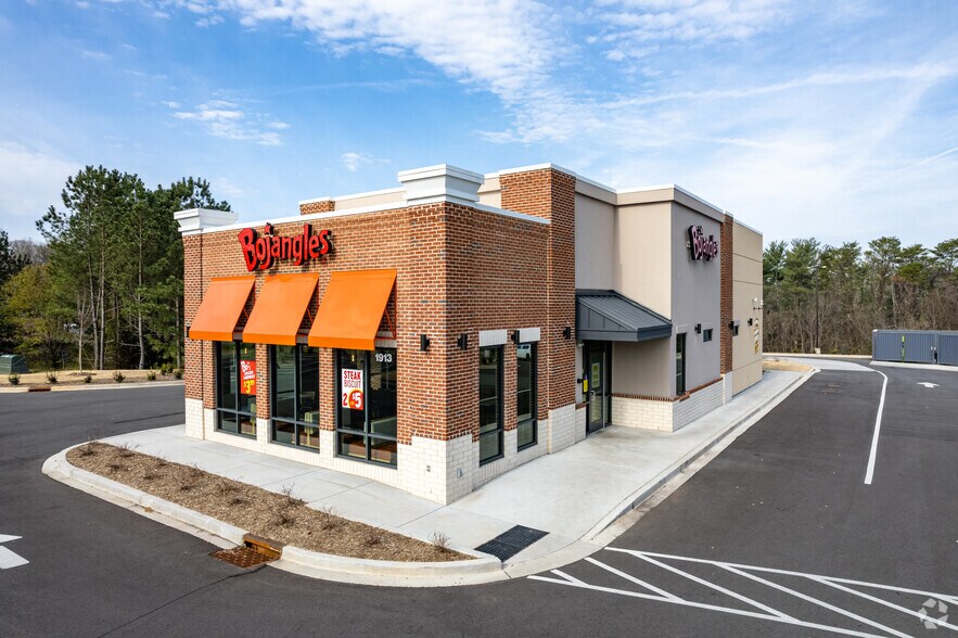 More Photos Of 1913 W Broadway Ave, Maryville Fast Food For Lease