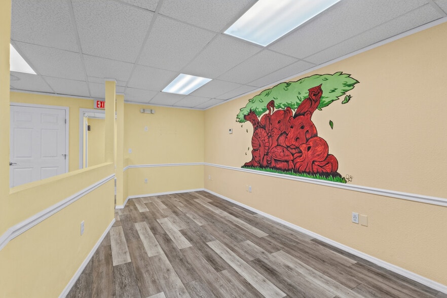 More Photos Of 1907 Tyrone Blvd N, Saint Petersburg Medical For Lease
