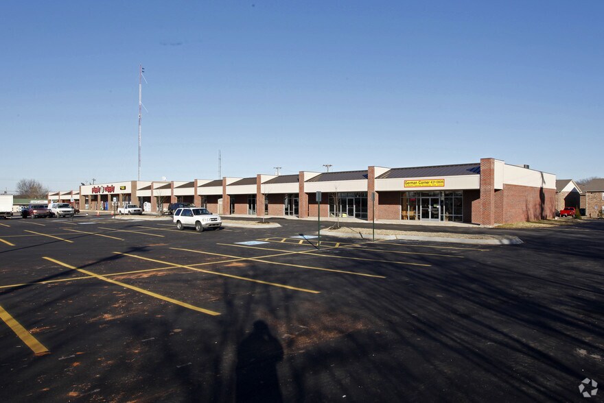 More Photos Of 3441 Fort Campbell Blvd, Clarksville Freestanding For Lease