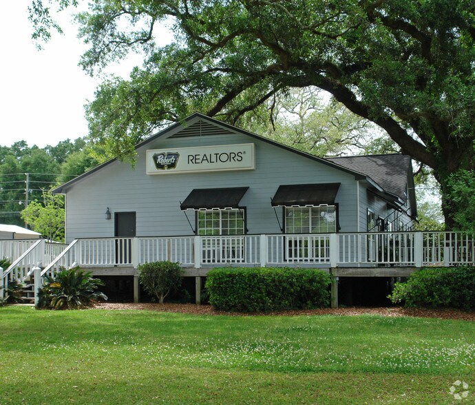 Primary Photo Of 2304 N Main St, Daphne Office For Lease