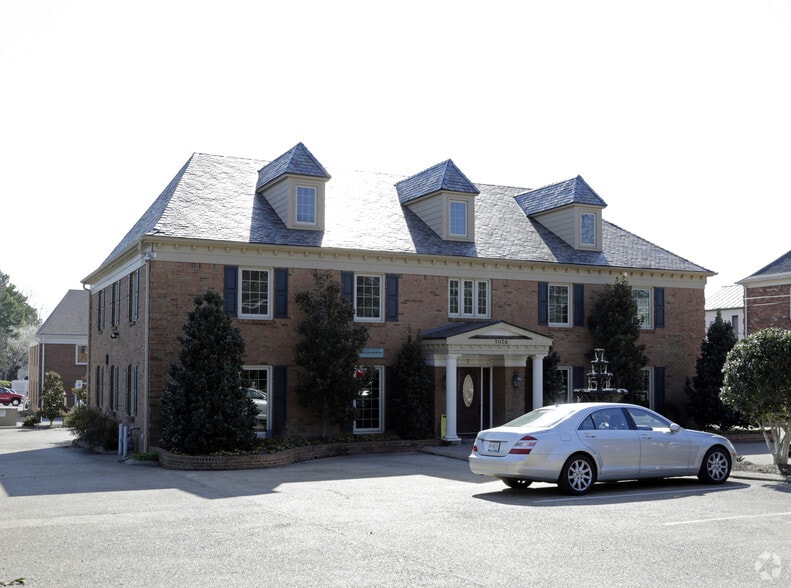 More Photos Of 1036 Oakhaven Rd, Memphis Medical For Sale