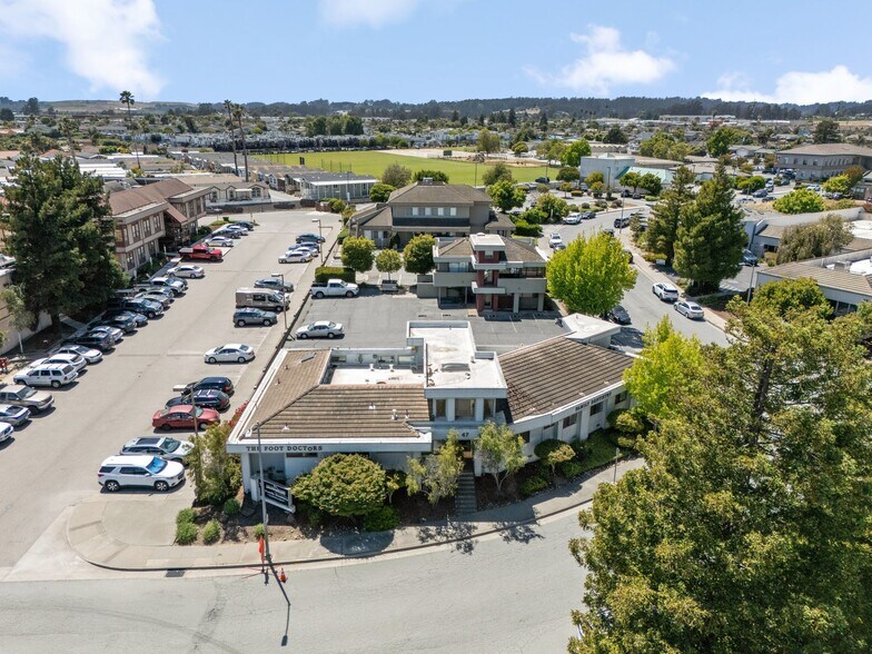 More Photos Of 47 Penny Ln, Watsonville Medical For Sale