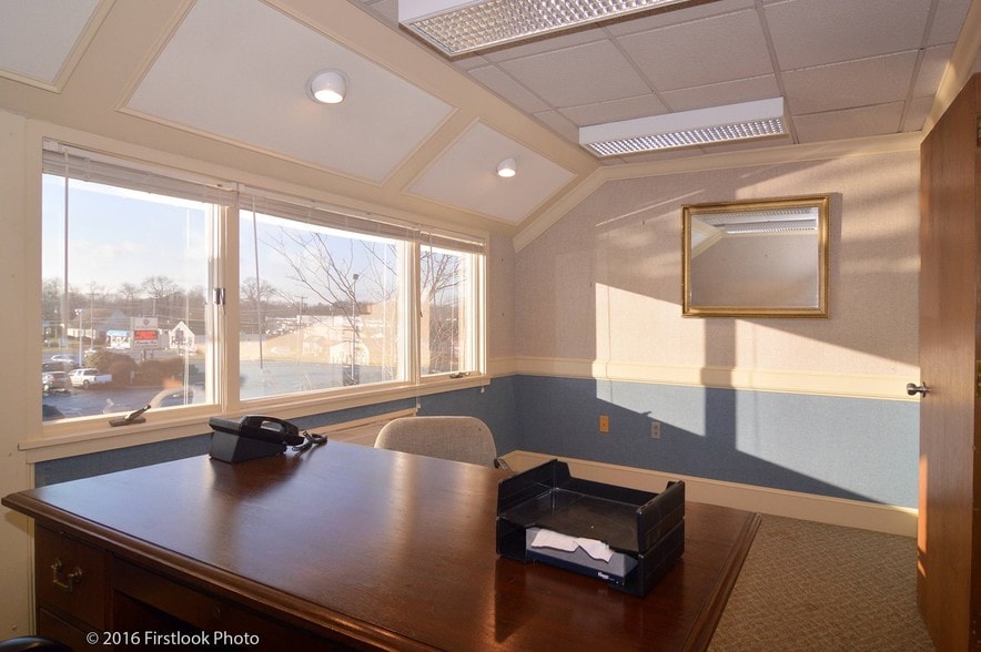 More Photos Of 213 Taunton Ave, Seekonk Hospitality For Sale
