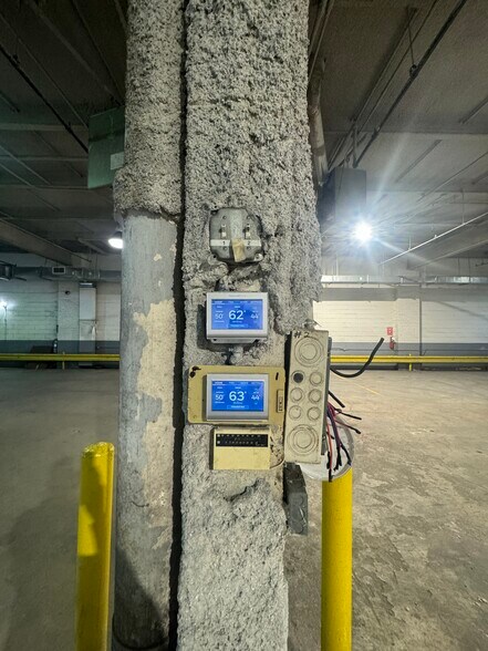 More Photos Of 212 28th St, Brooklyn Warehouse For Lease