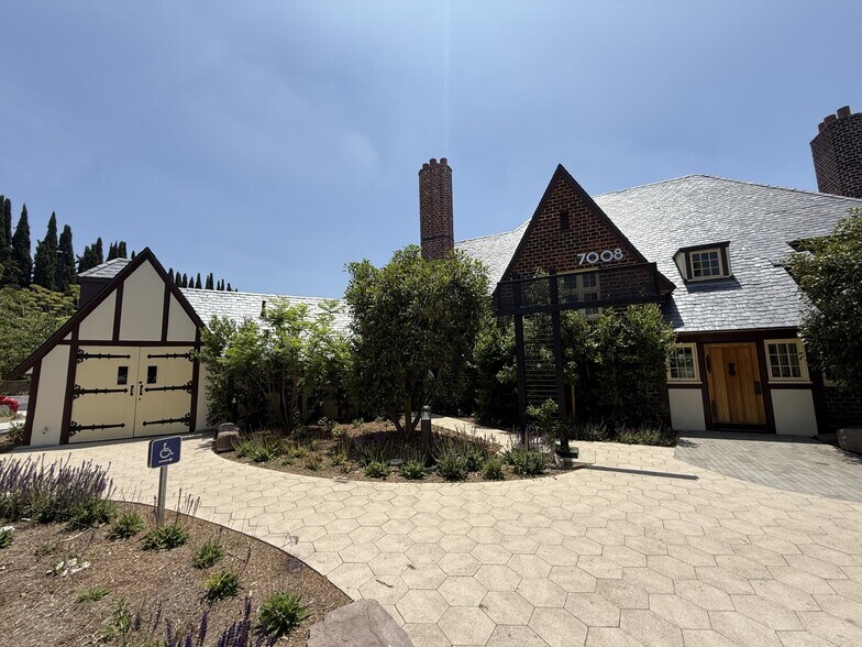 More Photos Of 7012 Walnut Grove Dr, Whittier Unknown For Lease