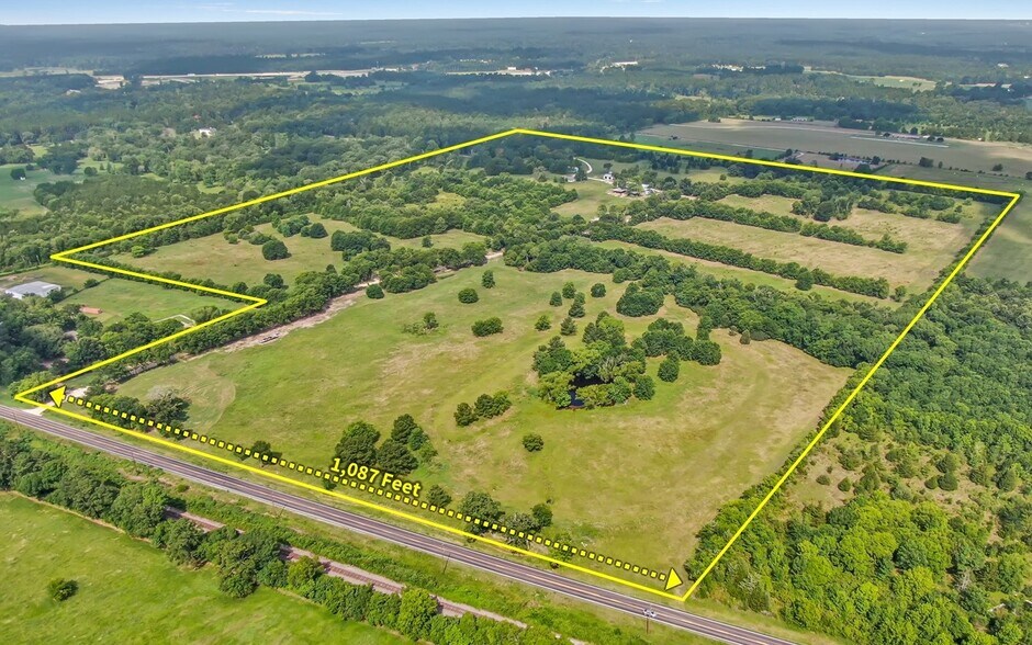 More Photos Of 880 Tafelski Rd, New Waverly Land For Sale