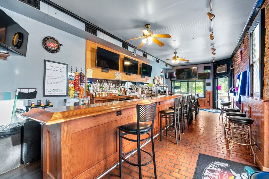 More Photos Of 2819 Eastern Ave, Baltimore Storefront Retail Residential For Sale