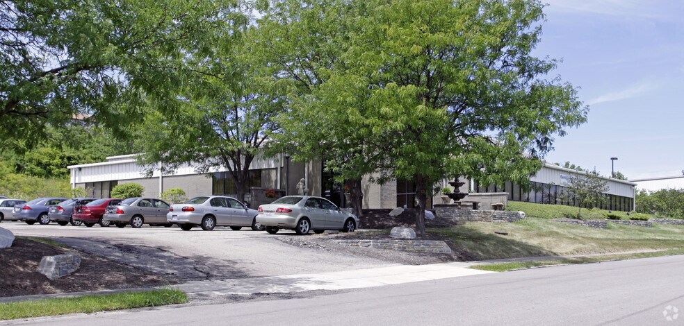 Primary Photo Of 1550 Magnolia Dr, Cincinnati Warehouse For Lease