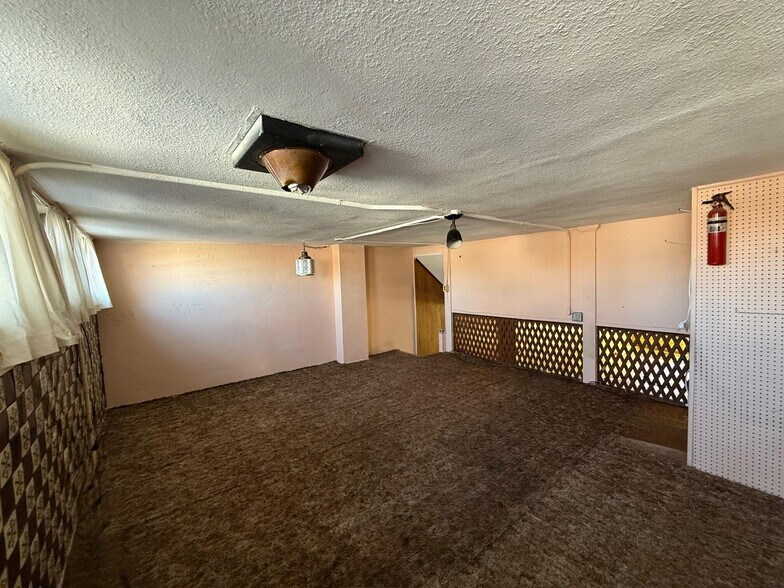 More Photos Of 518 Main St, Walsenburg Storefront Retail Residential For Sale